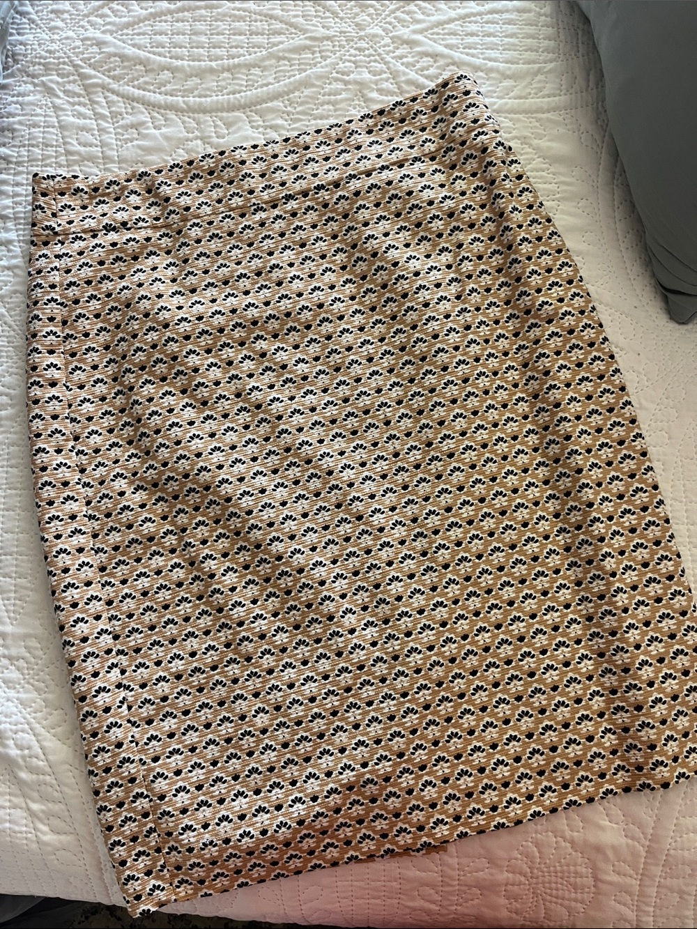 Ann Taylor Size 0 pencil skirt